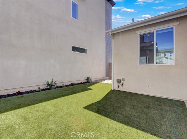 230 Sora, Irvine CA: https://media.crmls.org/medias/0f3fa2d3-e826-4be8-8617-a59f499ff72c.jpg