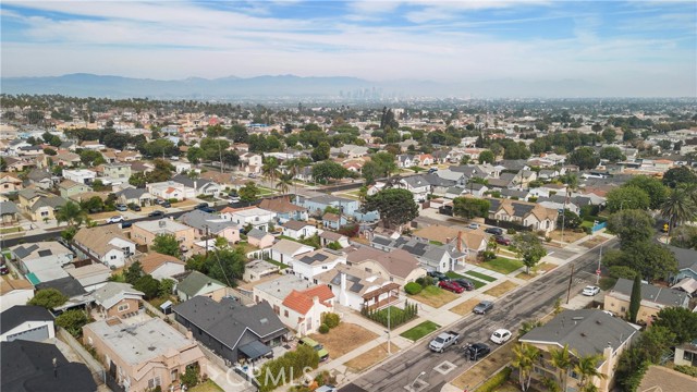 Detail Gallery Image 48 of 57 For 3815 W 60th St, Los Angeles,  CA 90043 - 5 Beds | 3 Baths