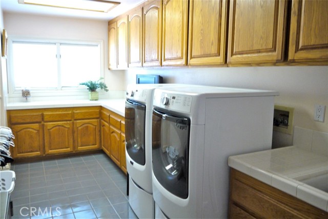 Detail Gallery Image 22 of 36 For 2759 N Chauncey, Orange,  CA 92867 - 6 Beds | 5 Baths