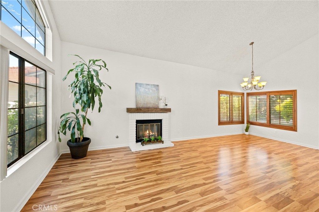 MLS #SW25142882 img 6