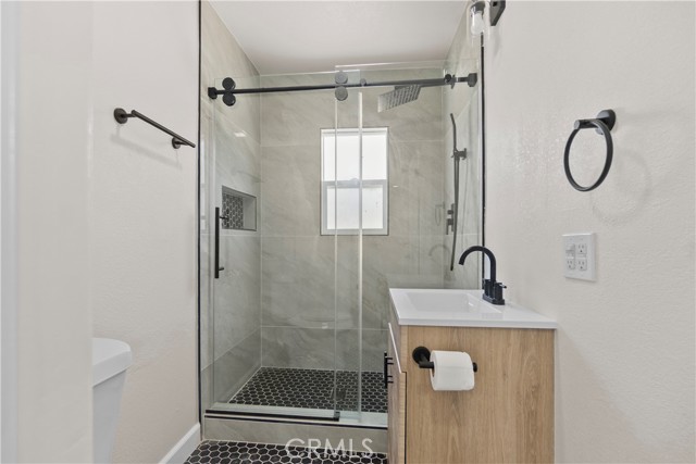 15227 Graystone Avenue, Norwalk CA: https://media.crmls.org/medias/0f409275-99f8-4479-b2bf-a03eea2f3665.jpg