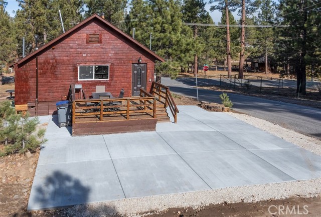39961 Lakeview Drive, Big Bear Lake CA: https://media.crmls.org/medias/0f413f2d-ace7-4dd3-a4d8-9b57dee3a2e9.jpg