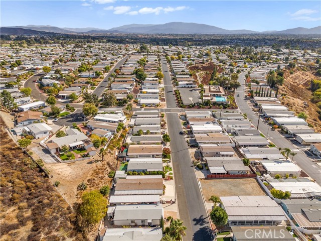 Detail Gallery Image 30 of 32 For 38042 via Del Largo, Murrieta,  CA 92563 - 2 Beds | 2 Baths