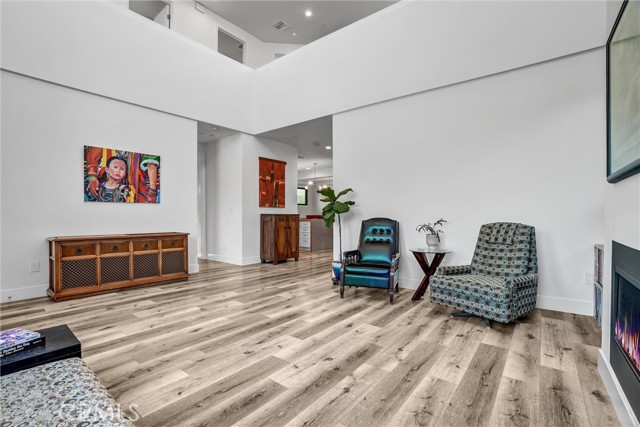 Detail Gallery Image 28 of 29 For 221 Attica, Long Beach,  CA 90803 - 5 Beds | 4 Baths