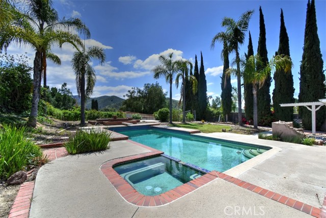 Detail Gallery Image 42 of 60 For 1772 Restful Ct, Simi Valley,  CA 93065 - 4 Beds | 2 Baths