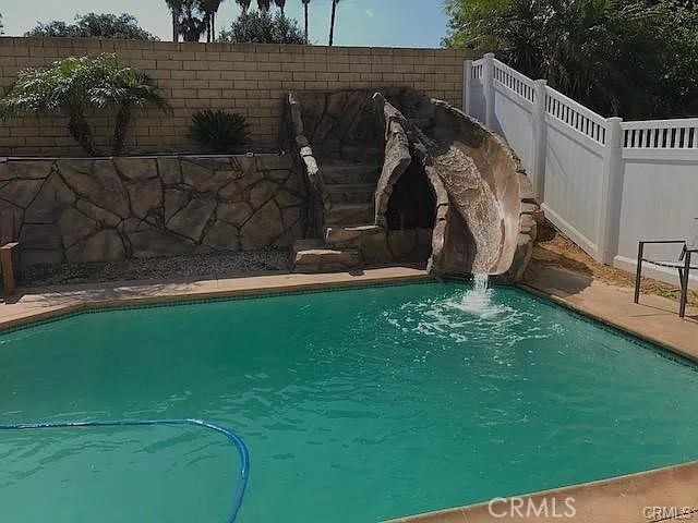 Detail Gallery Image 17 of 19 For 3535 Windstorm Way, Riverside,  CA 92503 - 4 Beds | 2/1 Baths