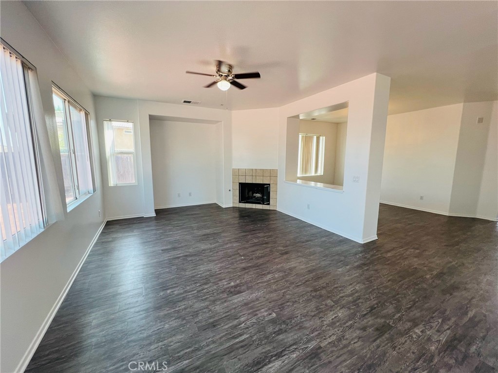 MLS #WS25242947 image #6