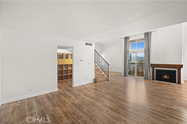 Detail Gallery Image 3 of 40 For 320 E Stocker St #317,  Glendale,  CA 91207 - 1 Beds | 2 Baths