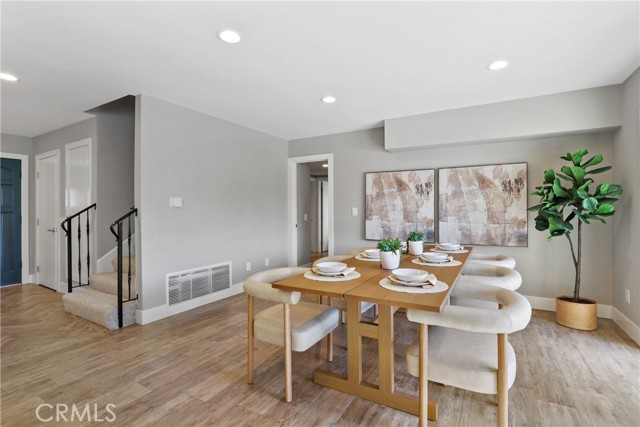 Detail Gallery Image 15 of 40 For 340 E Riverdale, Orange,  CA 92865 - 5 Beds | 3 Baths