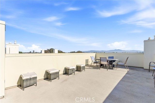 Detail Gallery Image 23 of 35 For 70 Ebb Tide, Newport Beach,  CA 92663 - 3 Beds | 3/1 Baths