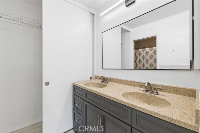 Detail Gallery Image 18 of 31 For 6180 Old Village Rd #64,  Yorba Linda,  CA 92887 - 2 Beds | 2/1 Baths