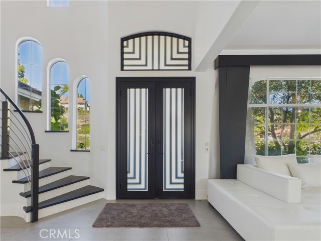 Detail Gallery Image 5 of 46 For 26990 Abbey Glen, Yorba Linda,  CA 92887 - 5 Beds | 3/1 Baths