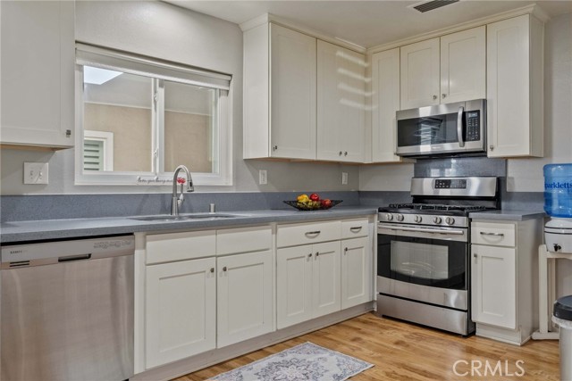 Detail Gallery Image 10 of 29 For 510 Valley Home Avenue, La Habra,  CA 90631 - 4 Beds | 2 Baths