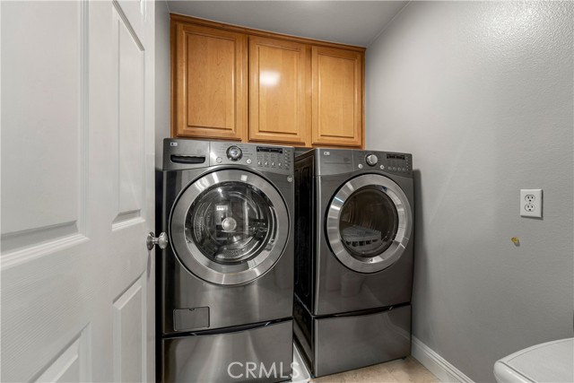 Image 39 of 59 For 8830 Wiley  