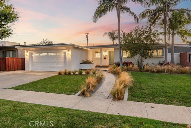 Detail Gallery Image 1 of 53 For 1841 Tevis Ave, Long Beach,  CA 90815 - 3 Beds | 2 Baths