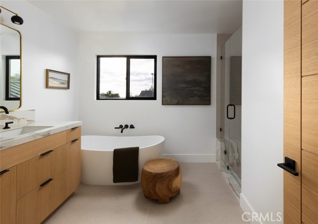 Detail Gallery Image 46 of 72 For 919 Sandcastle R, Corona Del Mar,  CA 92625 - 5 Beds | 4 Baths