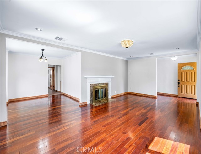 Detail Gallery Image 5 of 18 For 1057 Willard Ave, Glendale,  CA 91201 - 3 Beds | 2 Baths