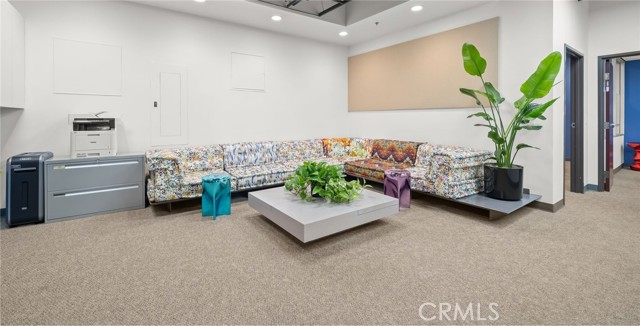 400 W Ocean Boulevard, Long Beach, California 90802, ,Commercial Lease,For Rent,400 W Ocean Boulevard,CRPW25108628