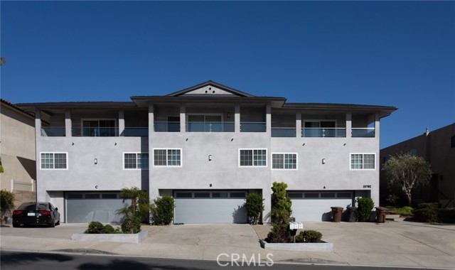 Detail Gallery Image 2 of 31 For 33702 Chula Vista Ave a,  Dana Point,  CA 92629 - 3 Beds | 3 Baths
