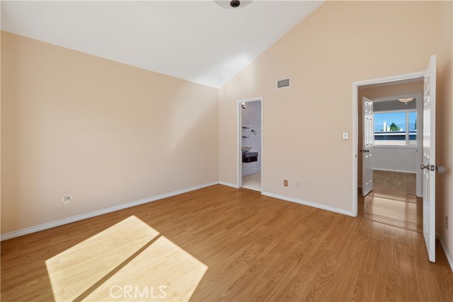 6101 Fulton Avenue, 9 photo 21