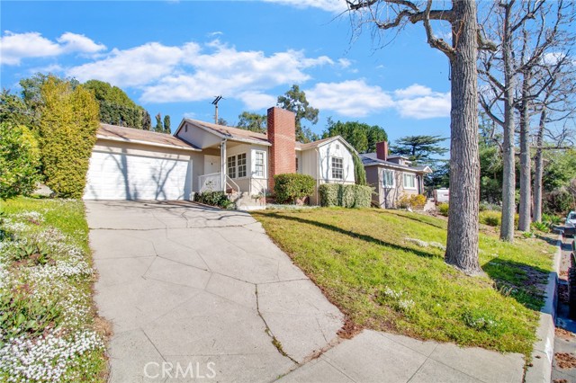 3513 Danny Drive photo 2