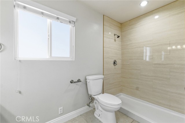 Detail Gallery Image 14 of 28 For 20239 Damietta Dr, Diamond Bar,  CA 91789 - 5 Beds | 3 Baths