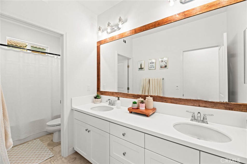 MLS #IV25241232 image #46