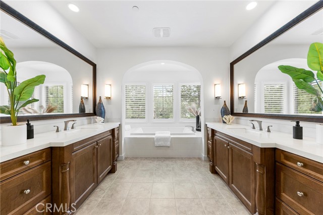 Detail Gallery Image 36 of 69 For 12 Brass Nail, Irvine,  CA 92602 - 5 Beds | 4/1 Baths