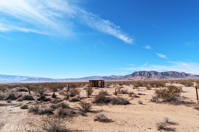 7 Northside Rd, Lucerne Valley, California 92356, ,Land,For Sale,7 Northside Rd,CROC23198110