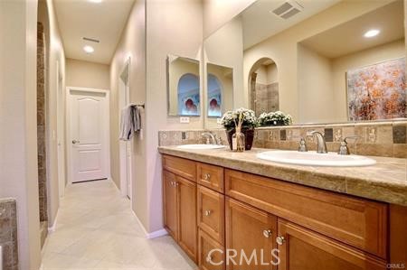 Detail Gallery Image 6 of 12 For 67 Nature, Irvine,  CA 92620 - 3 Beds | 2/1 Baths