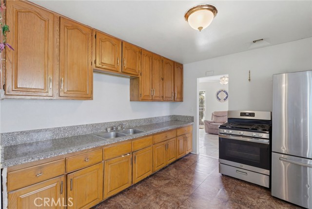 Detail Gallery Image 10 of 48 For 14329 Seaforth, Norwalk,  CA 90650 - 4 Beds | 2 Baths