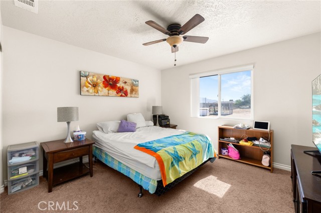 Detail Gallery Image 23 of 56 For 10779 Mills Rd, Apple Valley,  CA 92308 - 4 Beds | 3 Baths