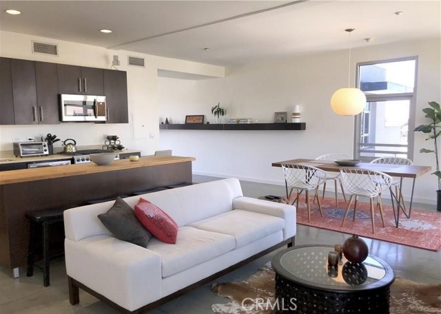 Detail Gallery Image 5 of 11 For 4111 W Sunset Bld #540,  Los Angeles,  CA 90029 - 1 Beds | 1 Baths