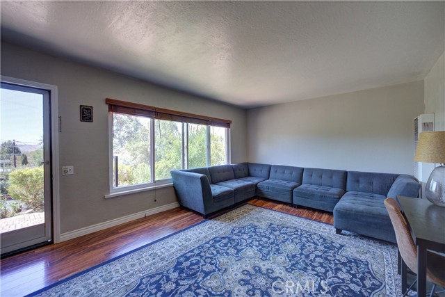 Detail Gallery Image 2 of 30 For 171 Buena Vista Avenue, San Luis Obispo,  CA 93405 - 4 Beds | 2 Baths