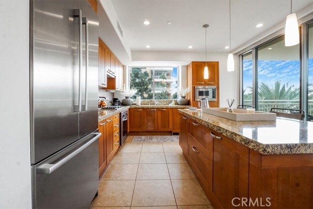 3059 Scholarship, Irvine CA: https://media.crmls.org/medias/0f4e9da2-cc87-44e8-8195-98b8a12dfc01.jpg