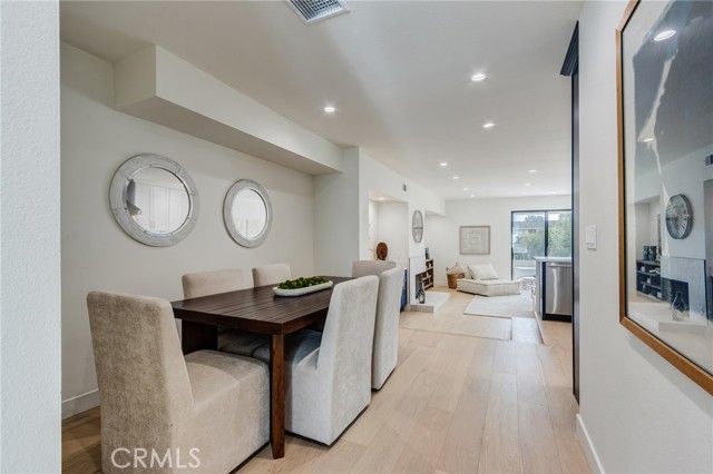 Detail Gallery Image 13 of 74 For 11919 Mayfield, Los Angeles,  CA 90049 - 3 Beds | 3 Baths