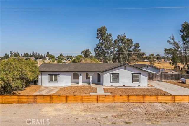 34799 Avenue 13 1/4, Madera, CA 93636