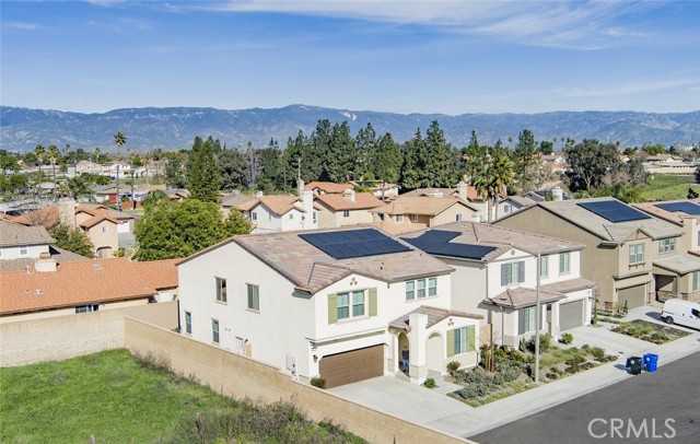 Detail Gallery Image 3 of 50 For 340 Lilly, Rialto,  CA 92376 - 5 Beds | 3 Baths