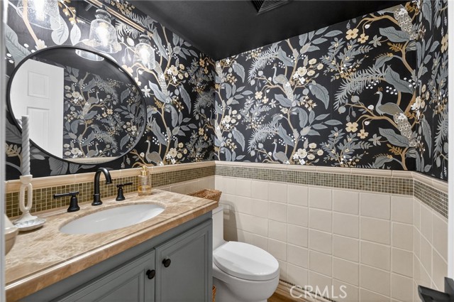 Detail Gallery Image 32 of 69 For 964 S Rim Crest, Anaheim,  CA 92807 - 2 Beds | 2/1 Baths