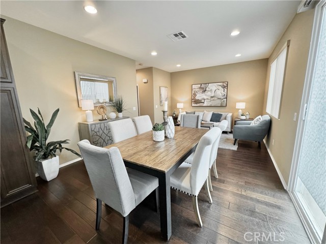 Detail Gallery Image 4 of 15 For 13470 Freedom Way, Westminster,  CA 92683 - 3 Beds | 2/1 Baths