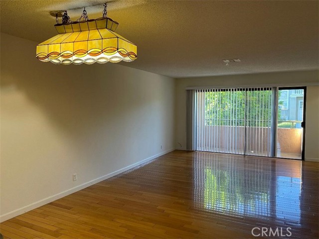 Detail Gallery Image 12 of 20 For 1126 Fairview Ave #209,  Arcadia,  CA 91007 - 3 Beds | 2 Baths