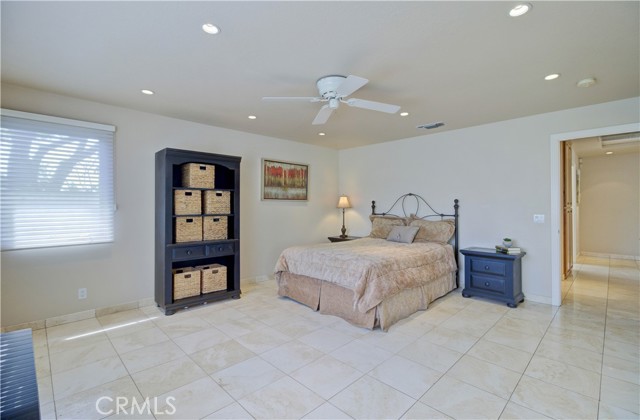 Detail Gallery Image 18 of 42 For 5821 Blueberry St, Yorba Linda,  CA 92886 - 8 Beds | 5/1 Baths