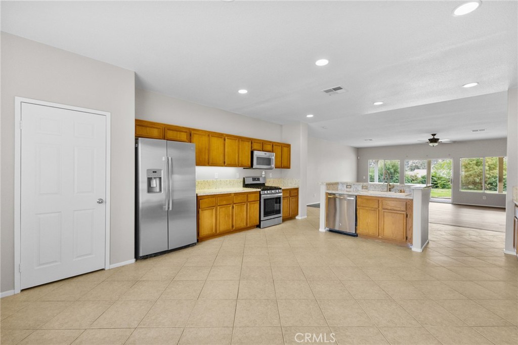 MLS #IG25231368 image #16