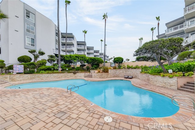 650 The Village #108, Redondo Beach, California 90277, 1 Bedroom Bedrooms, 0 ,1 BathroomBathrooms,Residential,For Sale,The Village #108,0,SB26135352