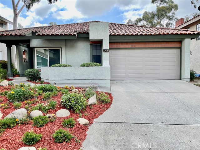 22626 Wood Shadow Ln, Lake Forest, CA 92630