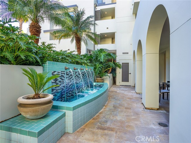 Detail Gallery Image 42 of 55 For 920 Granite Dr #213,  Pasadena,  CA 91101 - 2 Beds | 2/1 Baths