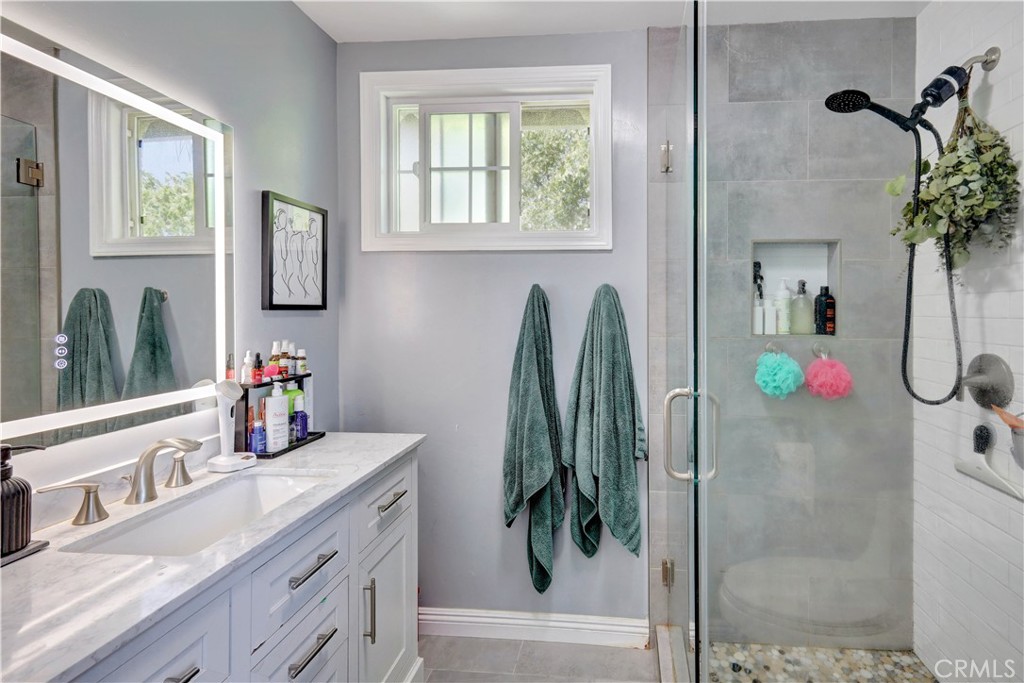 506 Canyon Drive - photo 13