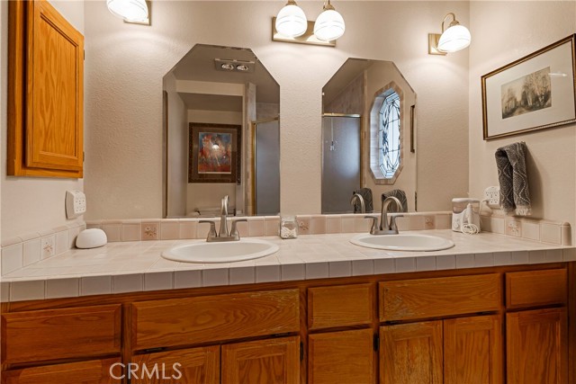 3070 Royal Meadow Lane, Paradise CA: https://media.crmls.org/medias/0f58833b-3520-4a27-a788-316986bfc268.jpg