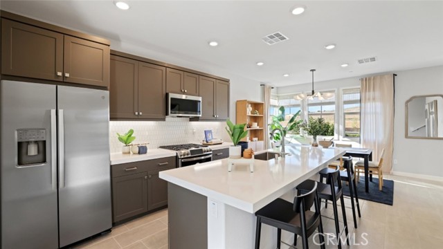 Detail Gallery Image 2 of 23 For 11 Graze Way, Rancho Mission Viejo,  CA 92694 - 2 Beds | 2/1 Baths