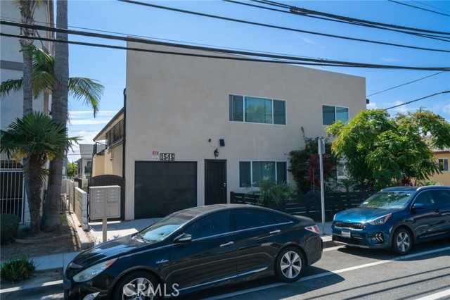 Detail Gallery Image 2 of 12 For 1545 Obispo Ave, Long Beach,  CA 90804 - – Beds | – Baths